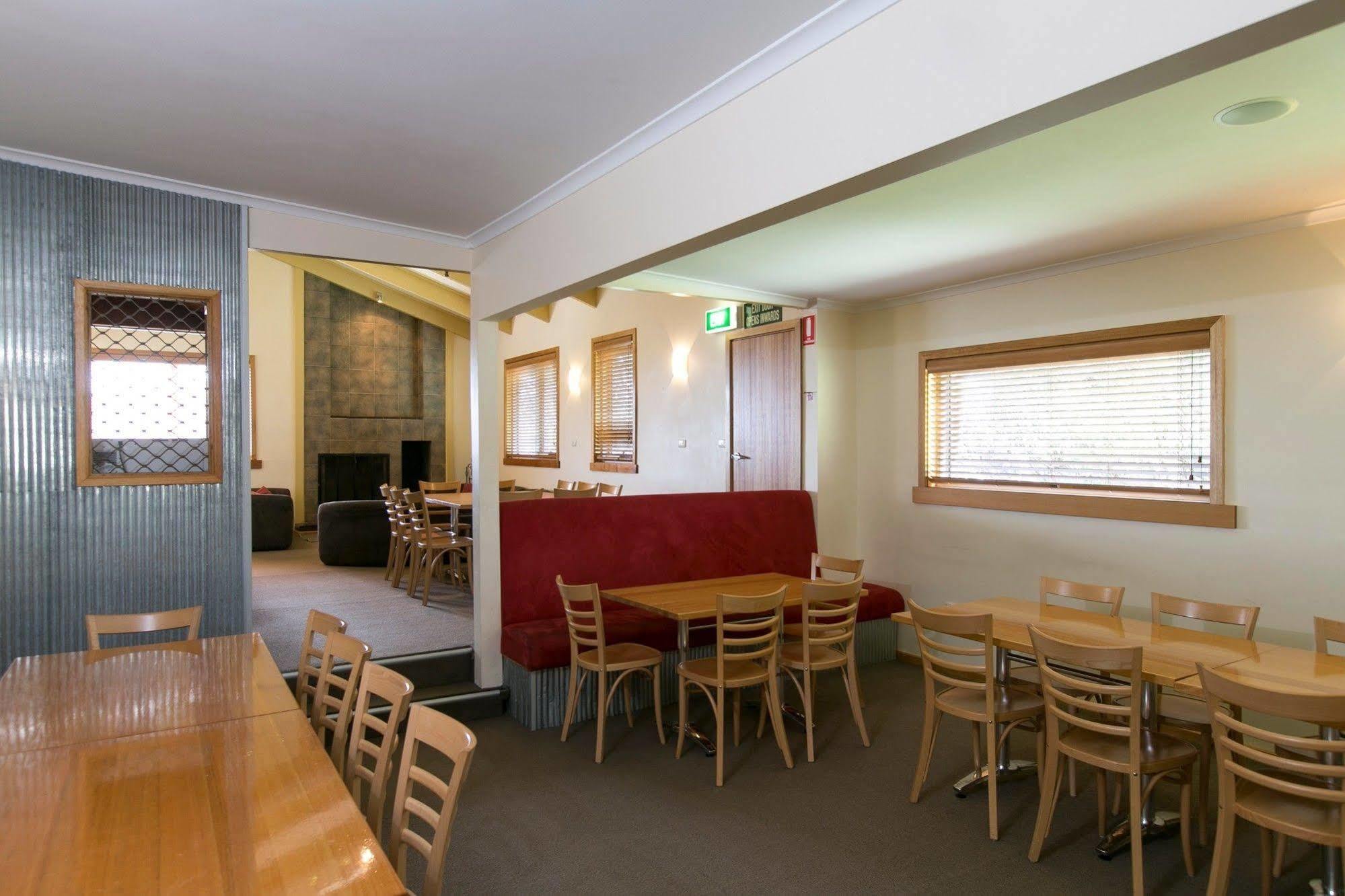 Cooroona Alpine Lodge Falls Creek Exterior foto